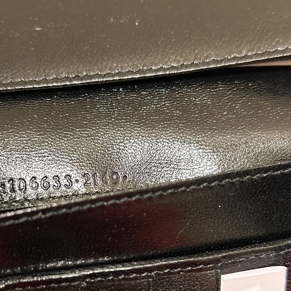 Vintage Gucci Women’s Leather Wallet (long) - Picture 6 of 6